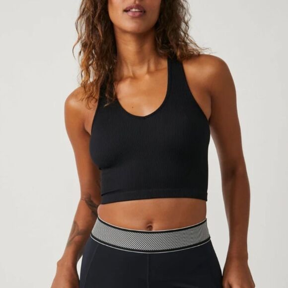 FREE PEOPLE MOVEMENT FREE THROW LONG CROP IN BLACK - Picture 1 of 7